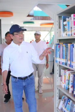 Wali Kota Payakumbuh Tinjau Perpustakaan Bukik Sibaluik Dorong Literasi dan Digitalisasi