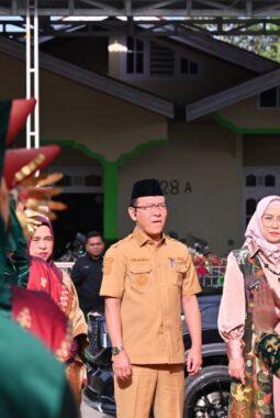 HUT ke-70 SMAN 1 Payakumbuh: Wali Kota Zulmaeta Dorong Generasi Emas Berkarakter dan Berprestasi