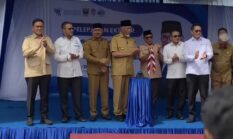 Gubernur Sumbar Lepas Ekspor Ekstrak Gambir ke India, PT SJI Jadi Pelopor Pengusaha Muda Luak 50